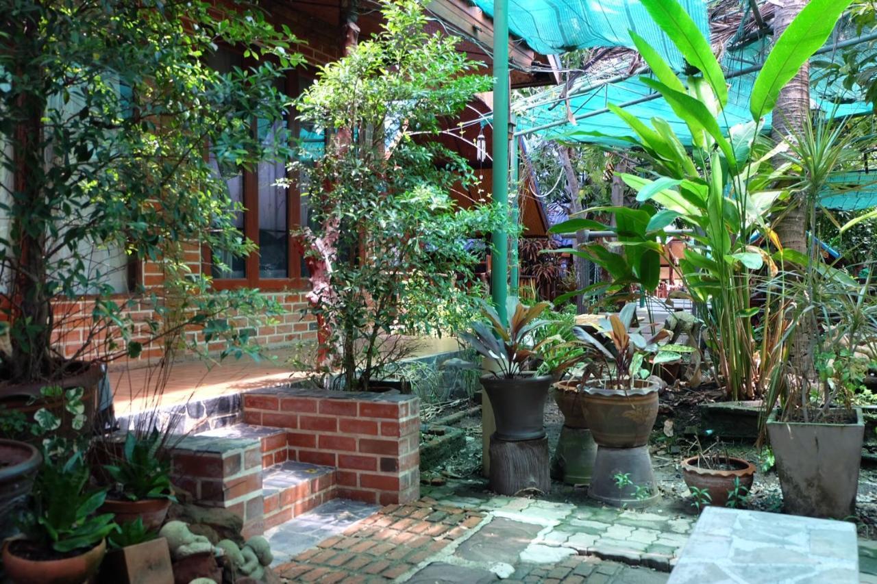 Ruennamyen Resort Amphawa Samut Songkhram Extérieur photo